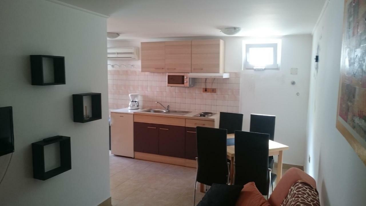 Apartment Sara Umag Eksteriør bilde